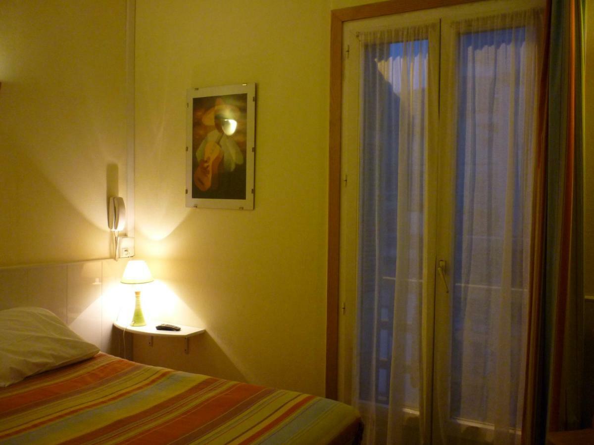 Hotel Du Centre Lourdes Esterno foto